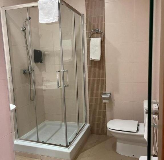 חדר דלוקס, Bruc