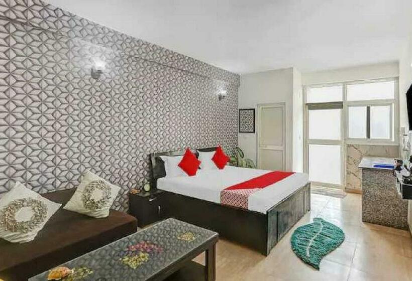 트리플 클래식 룸, Oyo 70006 Krishna Orchid