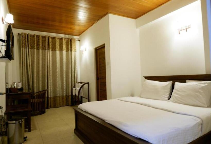 Номер Deluxe, Riverside Inn