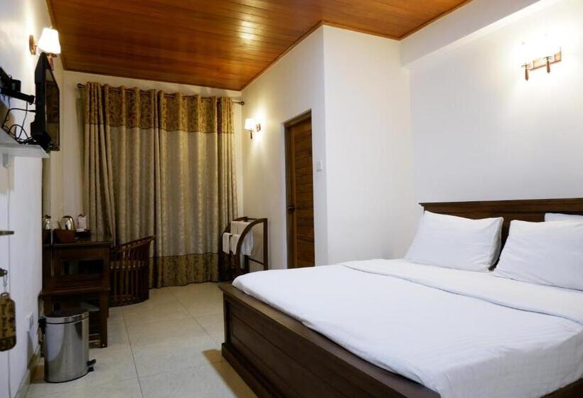 Номер Deluxe, Riverside Inn