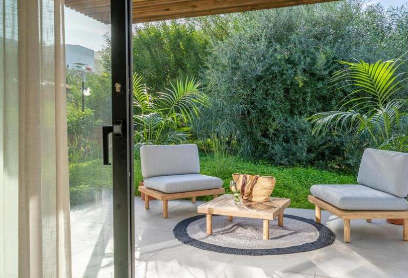 חדר סטנדרט נוף לגינה, Insulae Resort