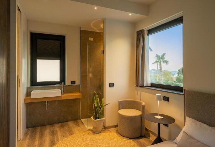 Номер Стандарт, Insulae Resort