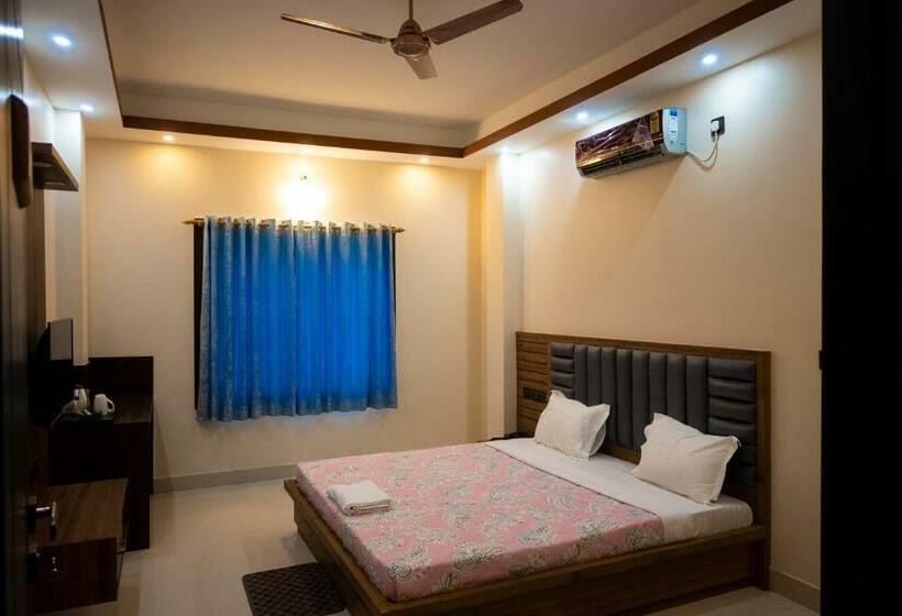 高级大房间, Unique Shantiniketan