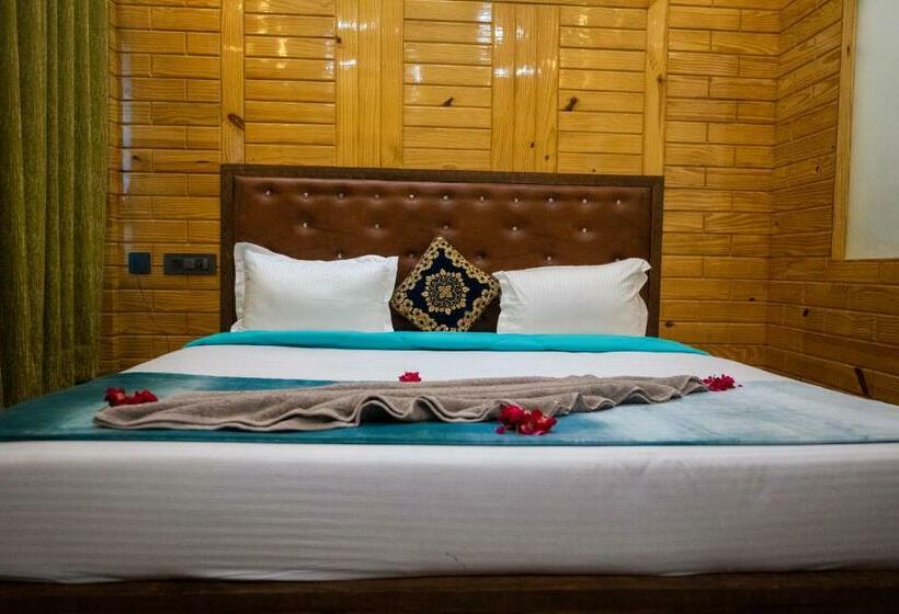 家庭套房, Unique Shantiniketan