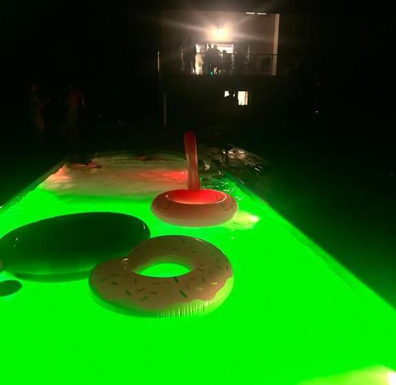 别墅: 1间卧室带游泳池, The View