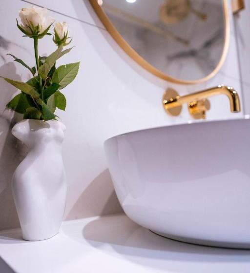 豪华房间, The View