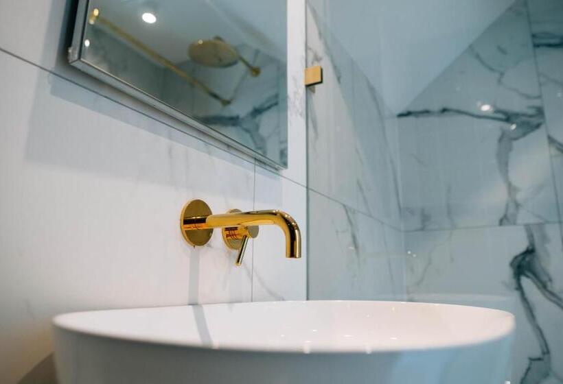 豪华房间, The View