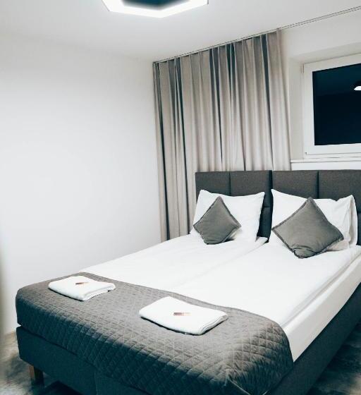 豪华房间, The View