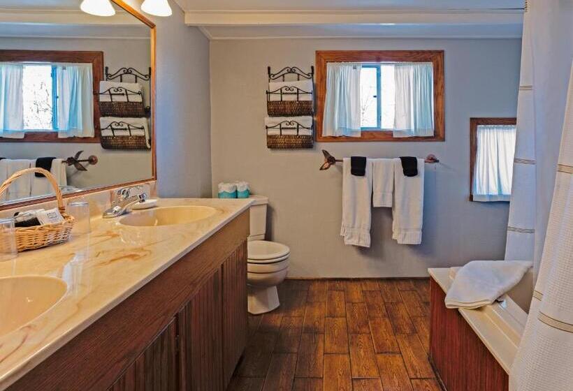 سوئیت کلاسیک, 5 Ojo Inn Bed And Breakfast