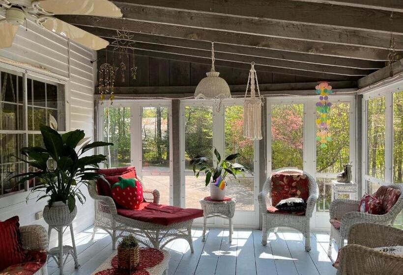 غرفة قياسية مطلّة علي الحديقة, Admiral Peary Inn