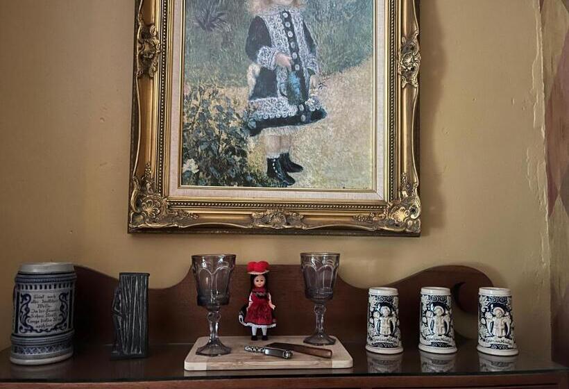 غرفة قياسية مطلّة علي الحديقة, Admiral Peary Inn