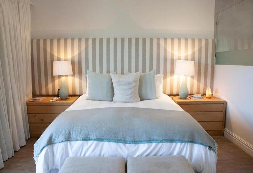 اتاق لوکس, Angala