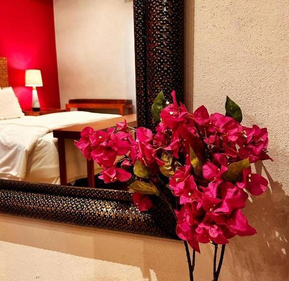 자쿠지 스위트, Bito S Hotel Boutique