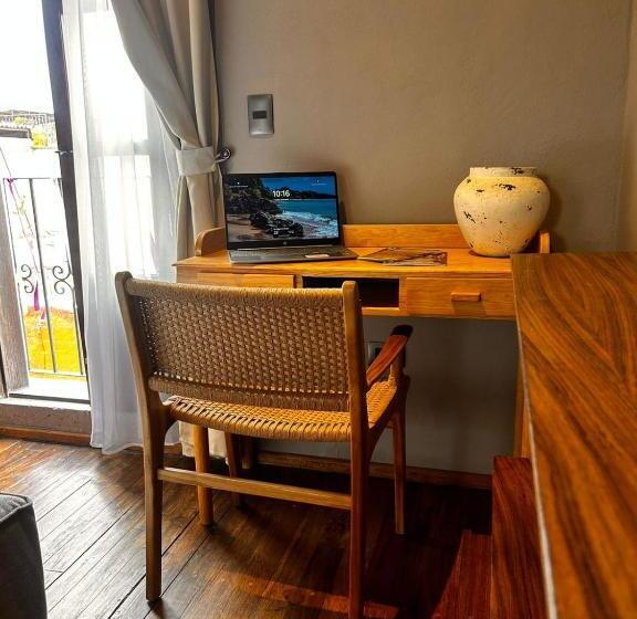 디럭스 스위트, Bito S Hotel Boutique