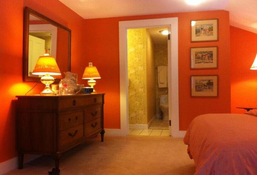 اتاق استاندارد با بالکن, Deerhill Inn