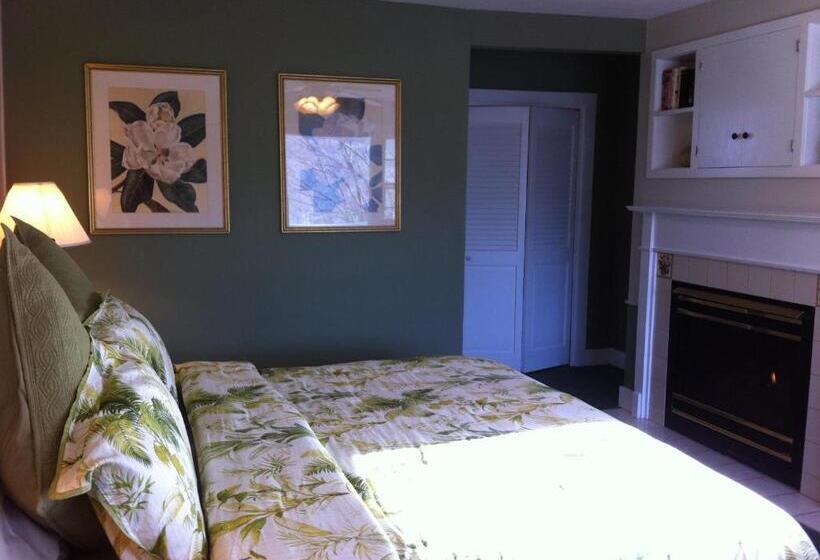 اتاق استاندارد با تخت بزرگ, Deerhill Inn