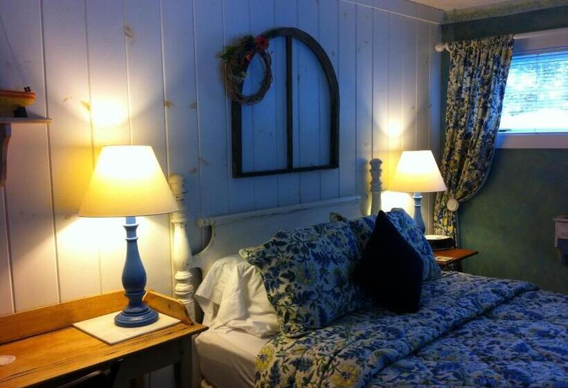 اتاق استاندارد با چشم‌انداز باغ, Deerhill Inn