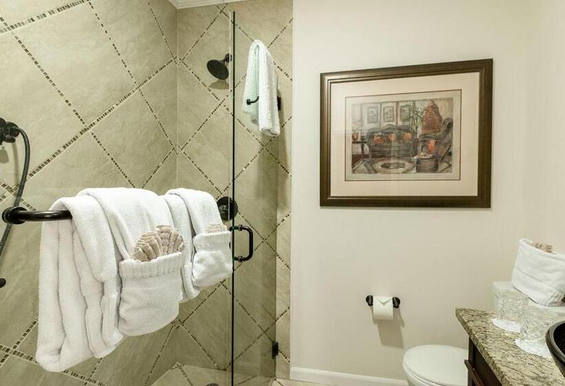 חדר סטנדרט עם מיטת קינג, The Kenwood Inn Oldest Bed And Breakfast, St Augustine Historic District