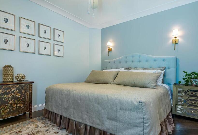 חדר דלוקס עם מיטת קינג, The Kenwood Inn Oldest Bed And Breakfast, St Augustine Historic District