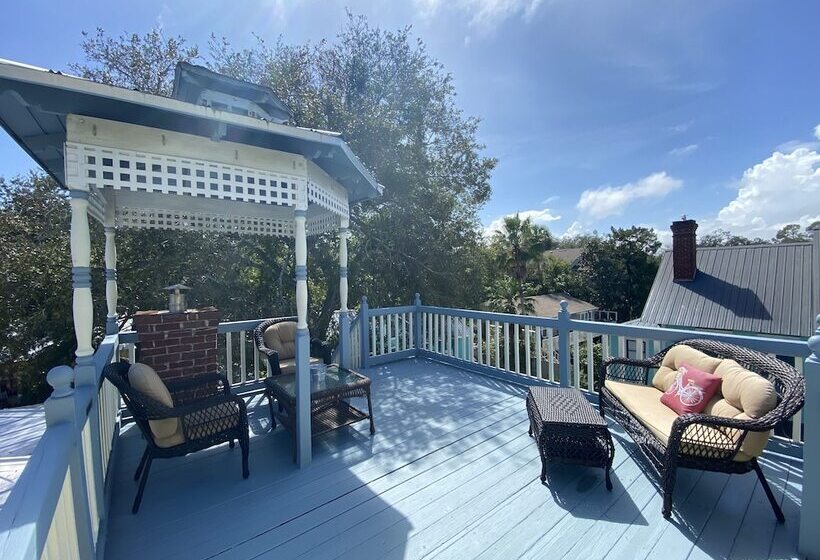 スタンダードルーム, Penny Farthing Inn