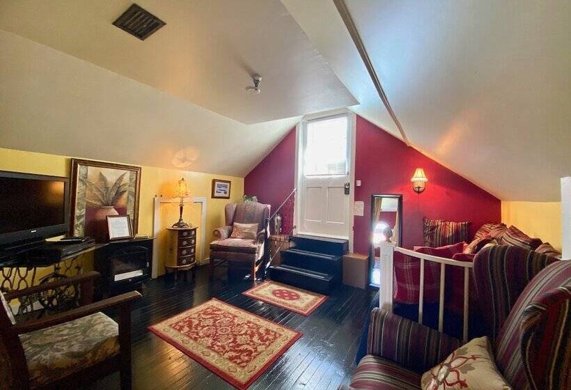 スタンダードルーム, Penny Farthing Inn