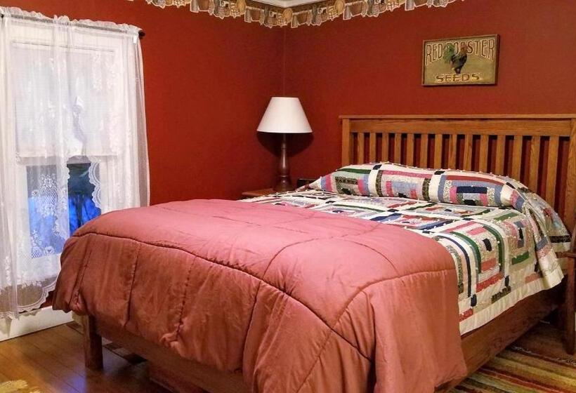 スタンダードルーム, Rainbow Ridge Farms