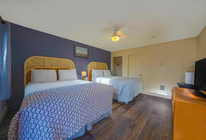 Номер Стандарт 2 Двуспальные Кровати, City Centre Motel By Oyo
