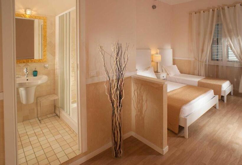 Superior Triple Room, Domus Liberius   Rome