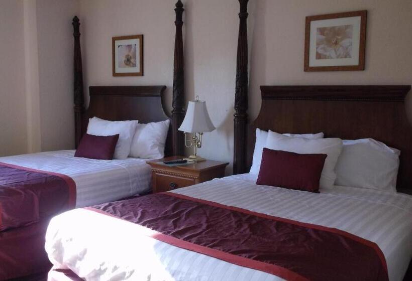 스탠다드 스튜디오 더블 침대, Days Inn & Suites By Wyndham Lake Okeechobee