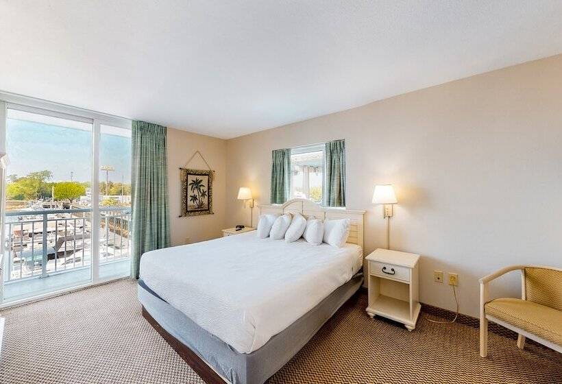 带3个卧室的套间, Harbourgate Marina Club