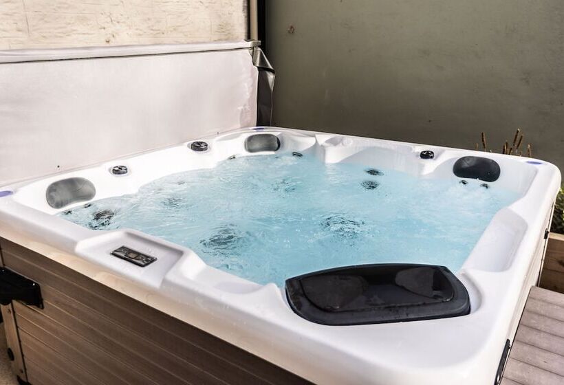 غرفة ديلوكس, Marshall Meadows Manor House