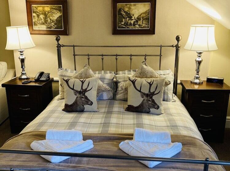 غرفة سوبيريور سرير كينج, The Royal Oak Inn