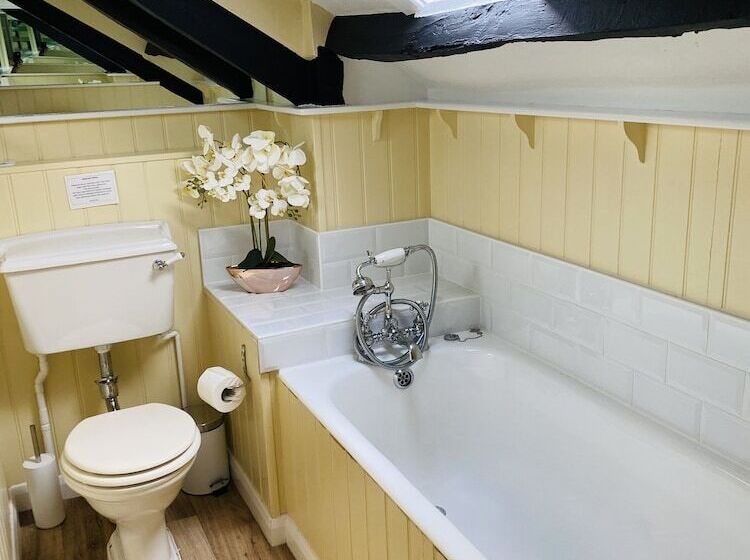 غرفة ديلوكس, The Royal Oak Inn