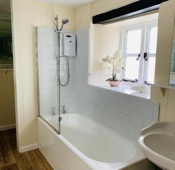 غرفة قياسية سرير كينج, The Royal Oak Inn