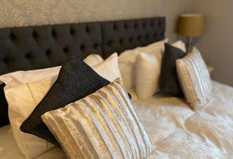 غرفة سوبيريور سرير كينج, The Royal Oak Inn