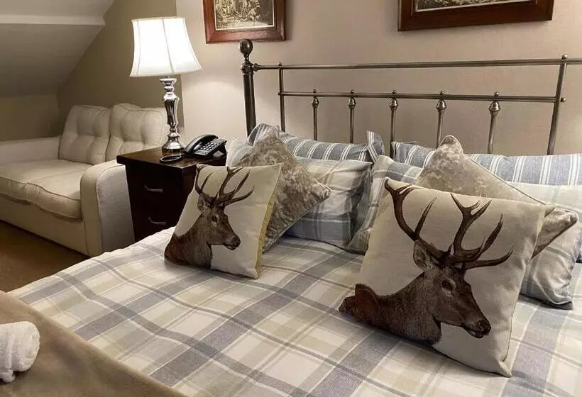 キングサイズベッドのスイートルーム, The Royal Oak Inn