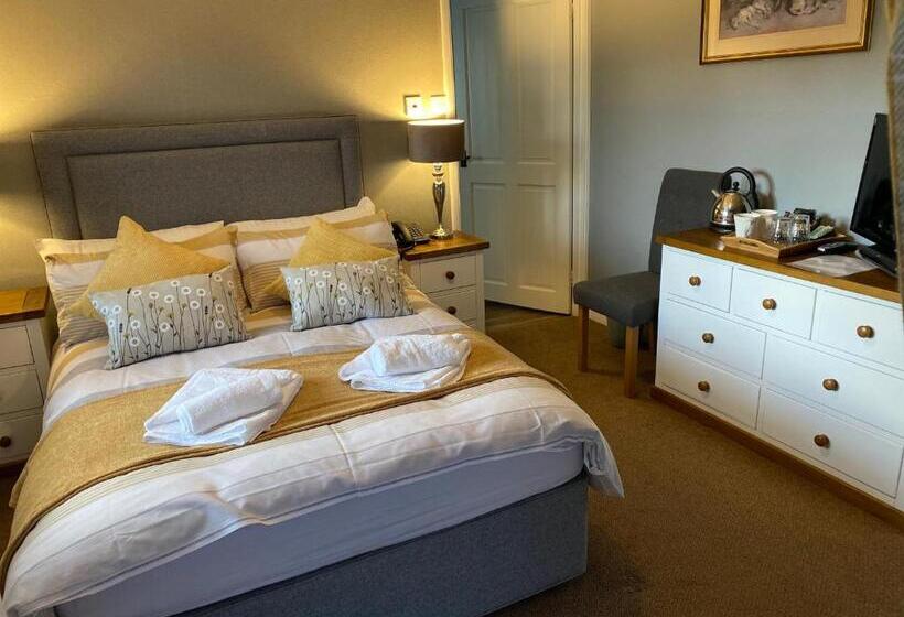 غرفة قياسية, The Royal Oak Inn