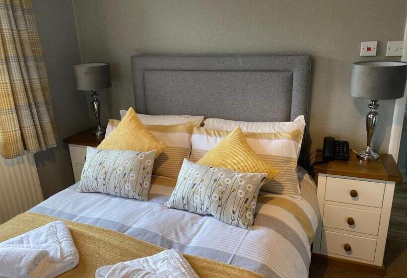 غرفة قياسية, The Royal Oak Inn