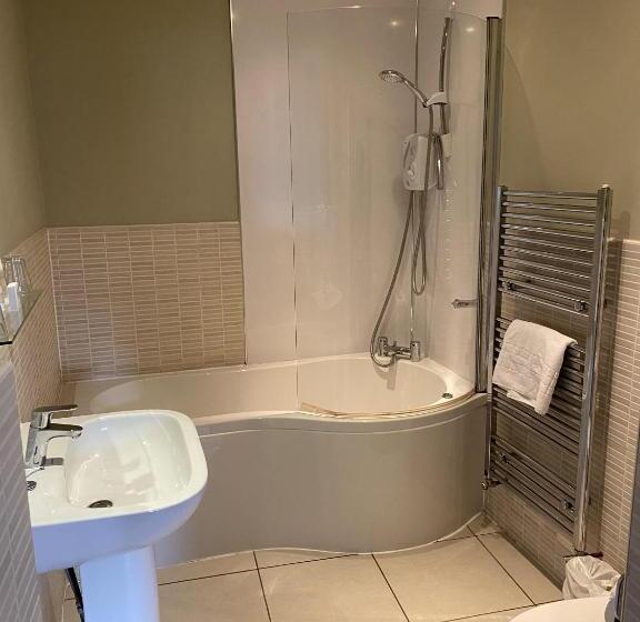 اتاق استاندارد, The Plough