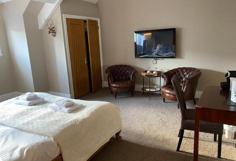 اتاق استاندارد, The Plough