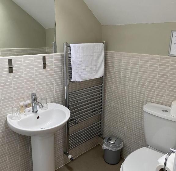 اتاق استاندارد, The Plough