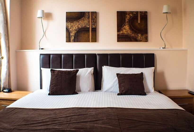 غرفة قياسية, Mereside