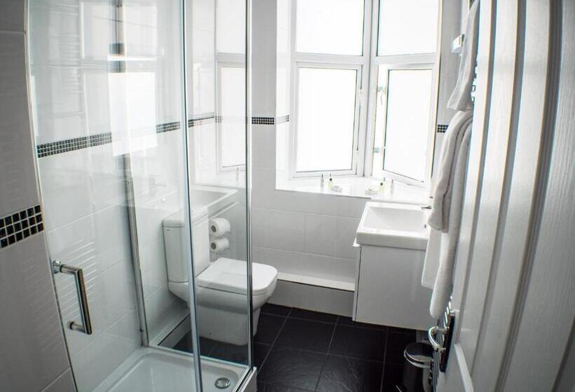 غرفة قياسية, Mereside