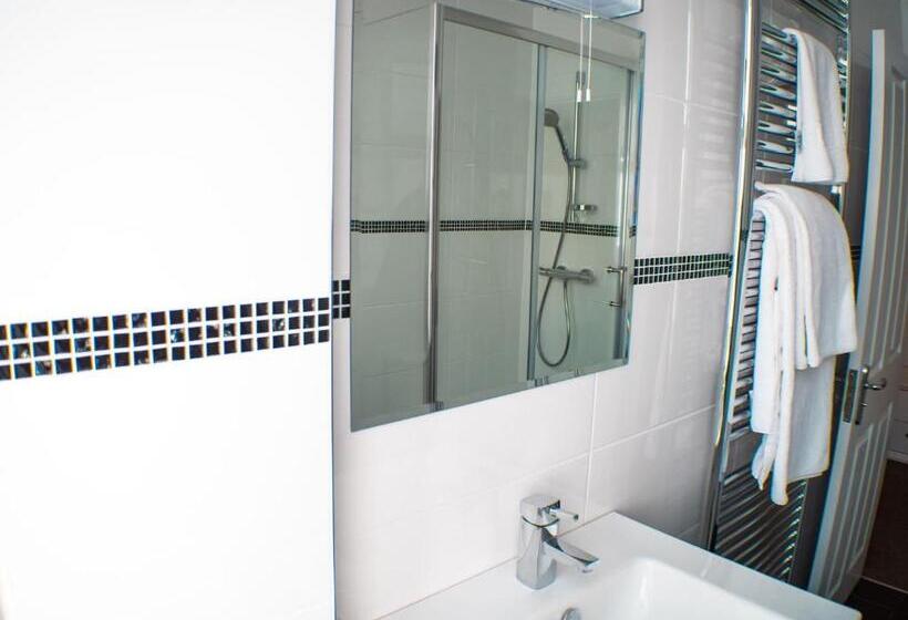 غرفة تنفيذية, Mereside