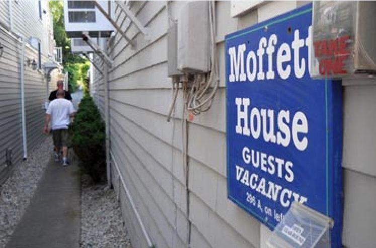 バス共有のスタンダードルーム, Moffett House Inn