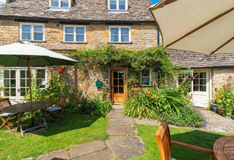 Habitació Estàndard Vista Jardí, Guiting Guest House