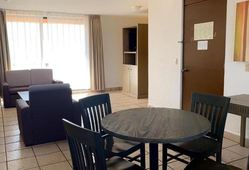 Апартаменты 2 Спальни, Sunrock Hotel and Suites