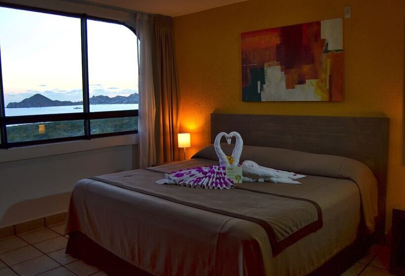 Апартаменты 2 Спальни, Sunrock Hotel and Suites