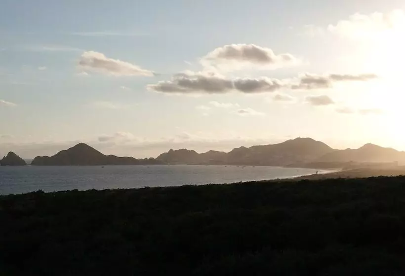 ２ベッドルームアパートメント, Sunrock Hotel and Suites