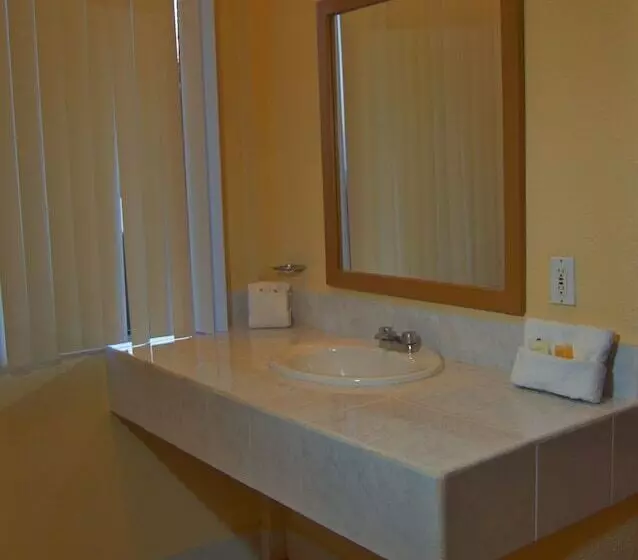 ２ベッドルームアパートメント, Sunrock Hotel and Suites